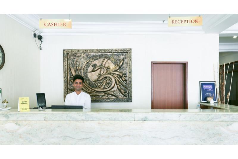 Treebo Komfort Suites, 3 Km From Mysore Palace Ngoại thất bức ảnh